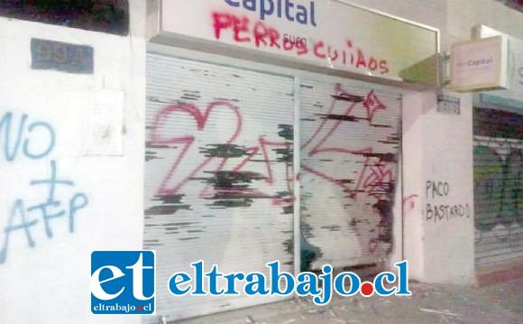 Pérdidas millonarias para Tienda Pimpo Confecciones, ubicada en Calle Traslaviña de San Felipe.