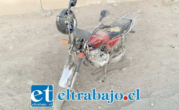 Esta es la moto donde se movilizaba el joven de 18 años de edad.