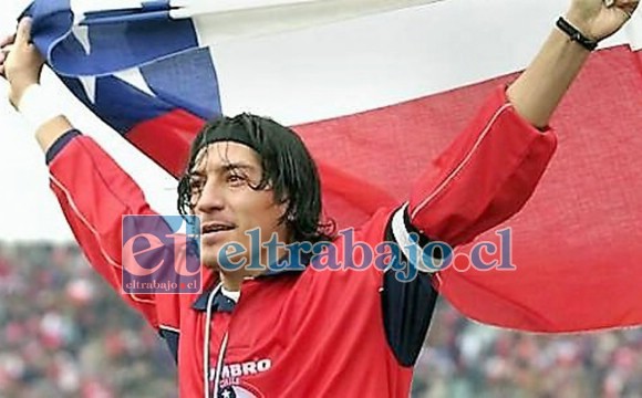 Iván Zamorano es uno de los jugadores más importantes de toda la historia del fútbol chileno.