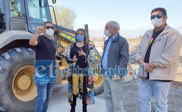 Una visita técnica para conocer los avances del proyecto Hermanos Carrera Noriente, que conectará Miraflores con calle Luis Gajardo Guerrero, realizaron el alcalde Patricio Freire junto a la delegada del Serviu, Patricia Boffa, y el concejal Mario Villanueva.