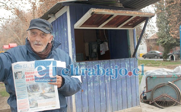 ¡MUCHAS GRACIAS!- Aquí tenemos a nuestro insigne suplementero sanfelipeño, quien por 46 años colaboró con Diario El Trabajo y sirvió a miles de vecinos en nuestra comuna.