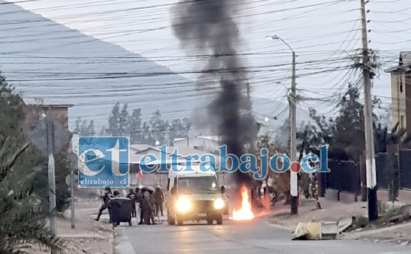 Carabineros llegó a las poblaciones en respuesta a las tomas de terrenos en sectores limítrofes con lo rural.