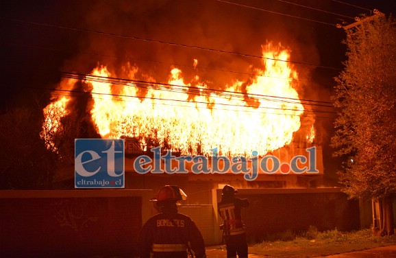 PÉRDIDAS TOTALES.- Esta gráfica nos muestra el dantesco escenario con el que tuvieron que lidiar los Caballeros del Fuego.