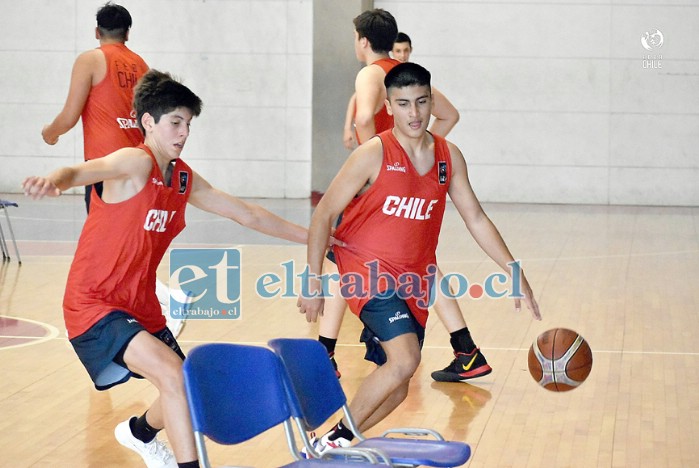 La Selección Chilena de Básquetbol masculina entrenó en las instalaciones del Comité Olímpico de Chile.