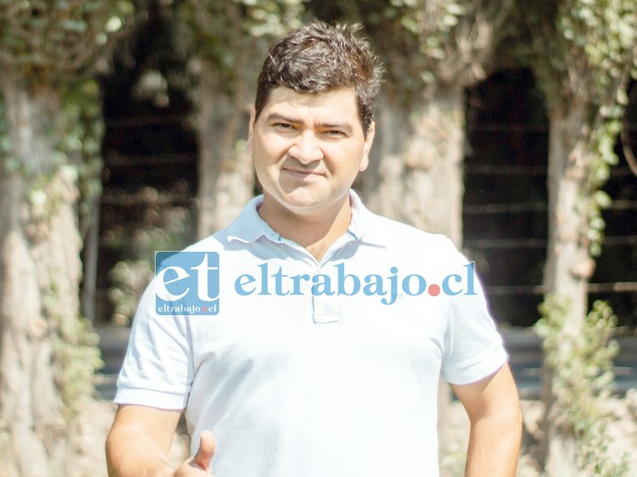 Mirko Bonacic-Doric, profesor de Música, fundador y jefe técnico del Club Unión Volley San Felipe, se presenta como candidato a concejal por esta comuna.