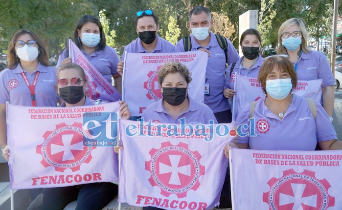 FENACOR PRESENTE.- Ellos son afiliados de Fenacor, y la mañana de este lunes hablaron con Diario El Trabajo para masificar así su saludo a todas las mujeres de Aconcagua, y a todas nuestras lectoras.