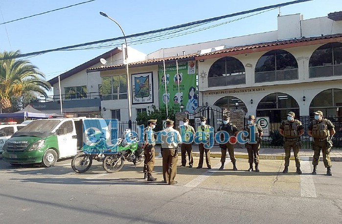 Personal policial en compañía de equipos del Ministerio de Transportes y Telecomunicaciones, realizaron labor de fiscalización en la comuna.