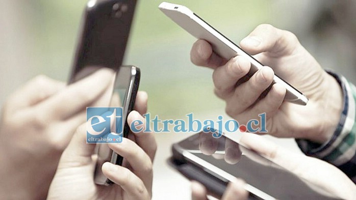 Un total de 170 líneas de telefonía celular fueron dadas de baja por la Municipalidad de San Felipe, lo que se estima generará un ahorro de 50 millones de pesos al año.