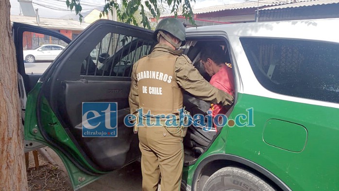 Personal de Carabineros detuvo al imputado en su propio domicilio.