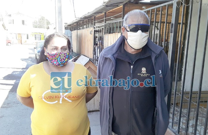 Tatiana Silva, secretaria, y Sergio Segura Manzano, presidente de la junta de vecinos de Población Santa Brígida.