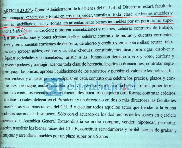 ARGUMENTO PRINCIPAL.- Según leímos en el artículo 35 del Reglamento del Club, toda acción, trato, acuerdos y intercambio de bienes y recursos que no superen los 5 años de vigencia, la directiva puede realizarlos sin tener que acudir a una Asamblea General, de ahí que el trato con Víctor Calderón sea exactamente a 5 años de vigencia.