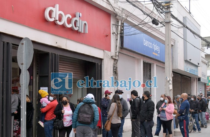 A partir de este jueves entramos a Fase 2, las filas de clientes sin malicia son presas fáciles de este tipo de impresentables prácticas comerciales.