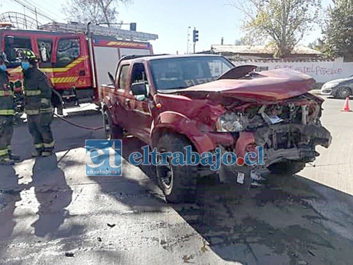 Acá la camioneta participante en el segundo accidente de la mañana del sábado.