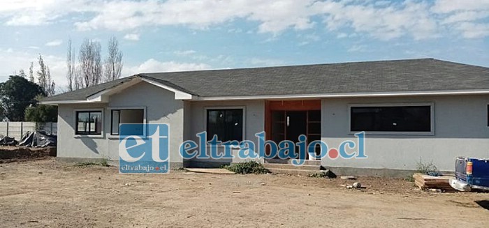 Esta es la casa donde estaban los ventanales que fueron robados de jueves para viernes.