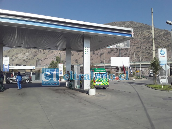 Frontis del servicentro Copec ubicado en Manso de Velazco.