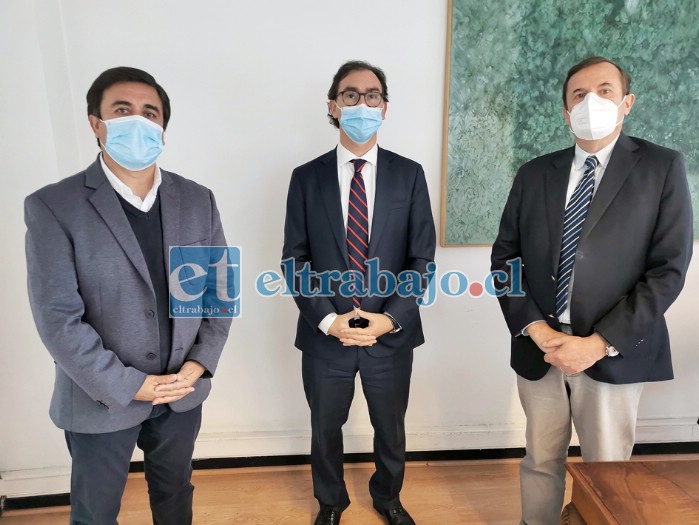 El diputado Luis Pardo se reunió, junto al alcalde Manuel Rivera, con el ministro de Educación, Raúl Figueroa.