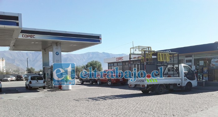 El servicentro Copec ubicado en el sector de Tres Esquinas, donde la noche de este domingo sujetos robaron alrededor de dos millones de pesos.