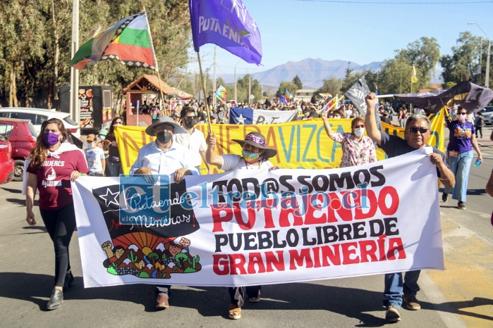 PUTAENDO SIN MINERAS.- Una vez más el rechazo a la Gran Minería fue masivo y categórico por parte de la comunidad.