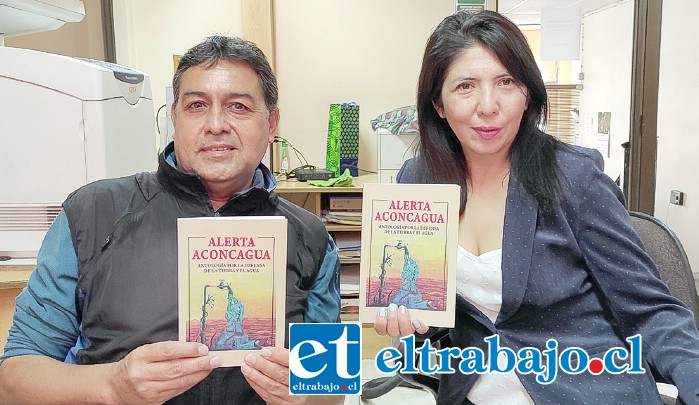 UNA ALERTA PERMANENTE.- Gerardo Jara y Marcela Bugueño visitaron la mañana de este lunes nuestra Sala de Redacción para presentar esta enérgica obra literaria.