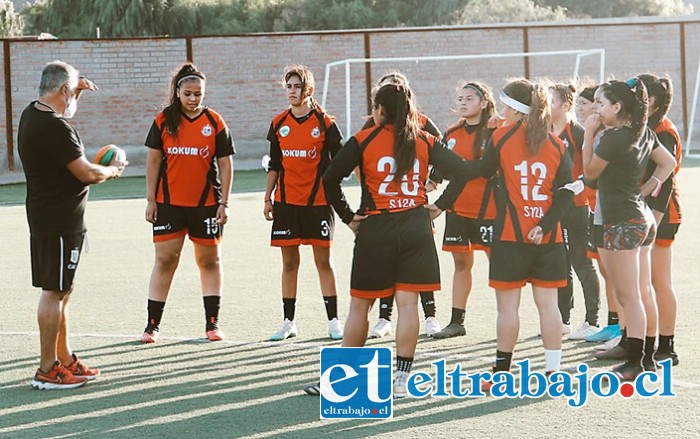 Próximamente hará su estreno la rama femenina del fútbol femenino de Unión San Felipe.