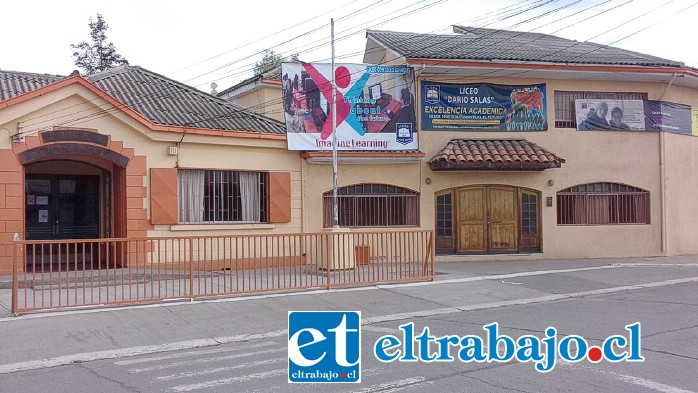 La tranquilidad del Liceo Darío Salas de Santa María se vio bruscamente alterada cuando un alumno golpeó al inspector del establecimiento.