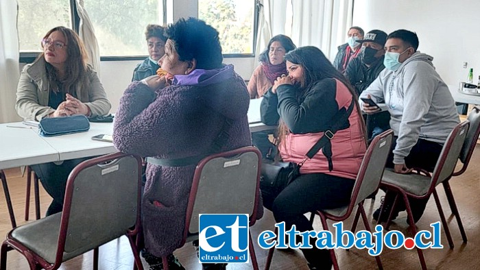 Comerciantes Ambulantes en jornada de capacitación por parte del Servicio de Impuestos Internos.