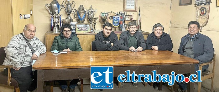 La nueva mesa de la Asociación de Fútbol local no podrá asumir.