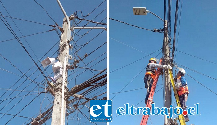 Las bocinas de las alarmas comunitarias se instalan en los postes, por lo cual no es necesario que los vecinos estén en sus hogares al momento de la instalación. A la derecha, personal técnico en lo alto del poste procediendo a instalar una alarma.