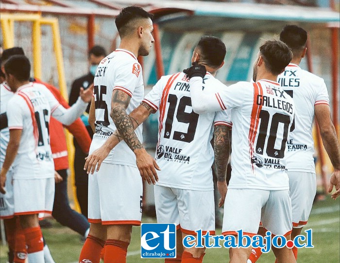 El equipo albirrojo está obligado a sumar de a tres para sostenerse en la lucha por el segundo lugar.