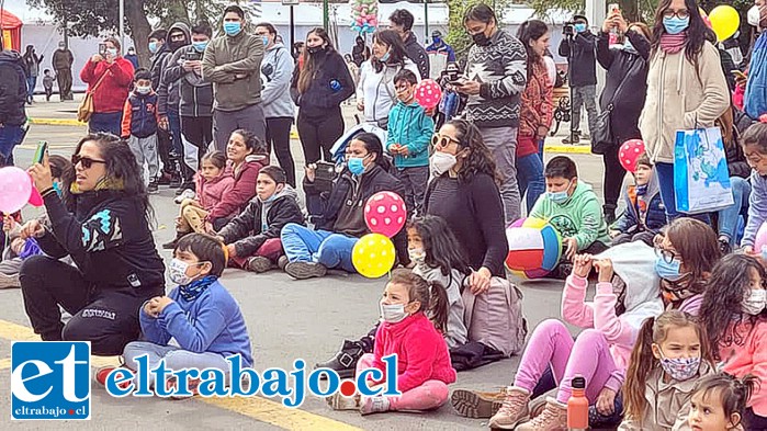 Familias completas llegaron hasta nuestro principal paseo público a disfrutar de la actividad.