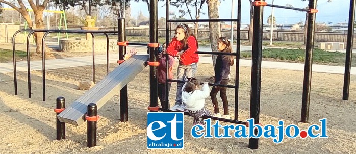 El parque incluye skatepark, dos multicanchas, equipamiento urbano y variados juegos infantiles para felicidad de los ‘peques’.