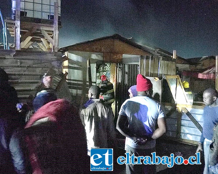 La alarma se dio a las 21,07 de ayer y correspondía al incendio de una vivienda en la Toma Yevide.