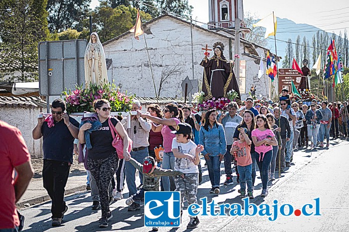 Esta celebración religiosa y comunitaria se realiza hace más de 100 años en la localidad de Curimón, pueblo patrimonial del Valle del Aconcagua. (Foto: Fundación Lepe)