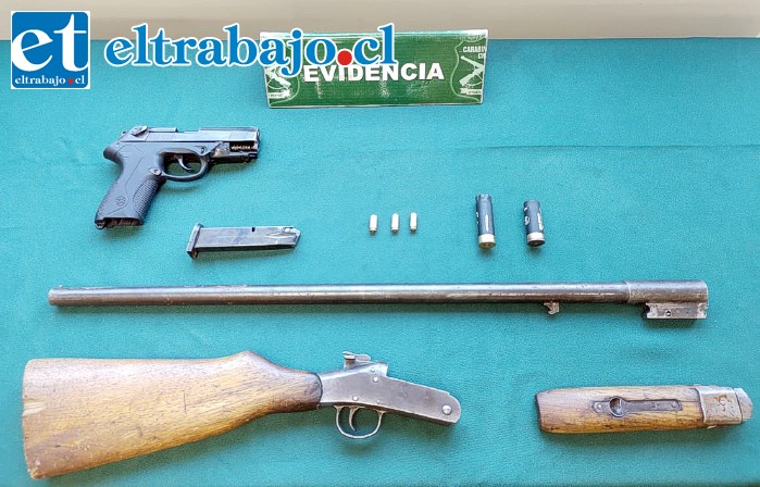 Estas son las armas que mantenía este sujeto de 24 años.