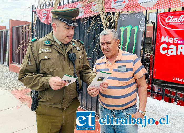 Carabineros de la Oficina de Integración Comunitaria realizan campaña en El Totoral.