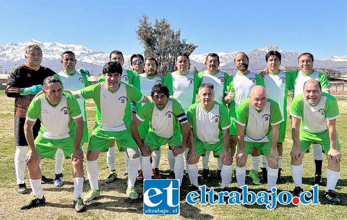 Equipo de Carramiñana que hoy juega en la Liga Súper Sénior 50 años.