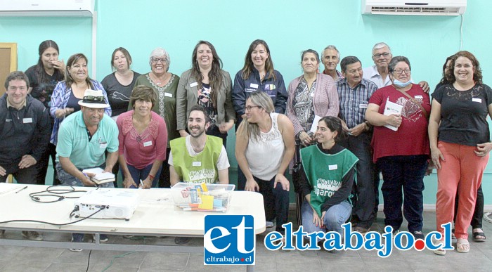 A través de distintos talleres participativos han podido conversar entre vecinos sobre sus sueños para estos espacios y conocer en detalle el proceso que se llevará a cabo para renovarlos.