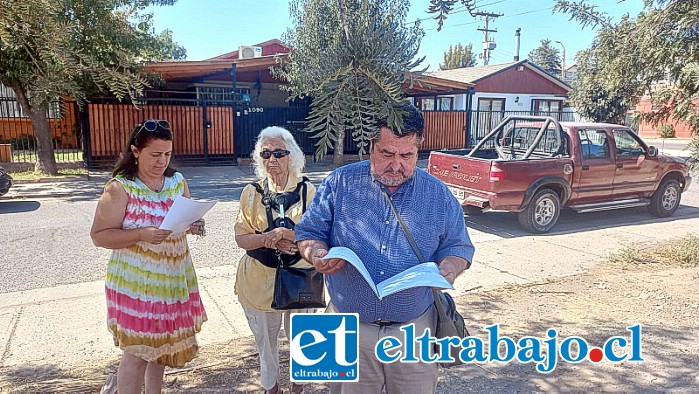 Vecinos del Barrio Miraflores convocaron a conferencia de prensa para expresar el descontento que existe con la determinación del municipio.