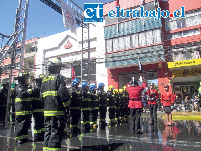 Ceremonia se llevó a cabo en la Plaza de Armas de nuestra ciudad.