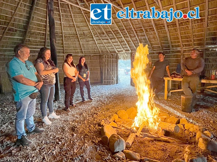 La construcción de este tradicional espacio estuvo a cargo de un grupo de ‘Rukafes’ proveniente de Puerto Saavedra.