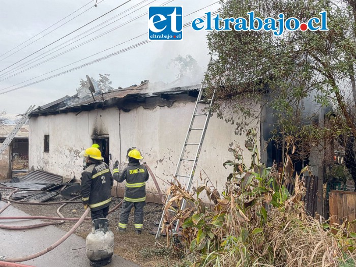 Así resultó la vivienda que fue afectada por este incendio.