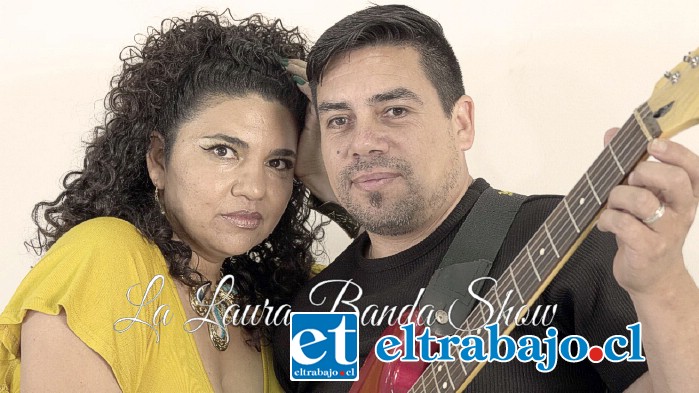 Laura Gallardo y Armando Sepúlveda, guitarrista de la banda.