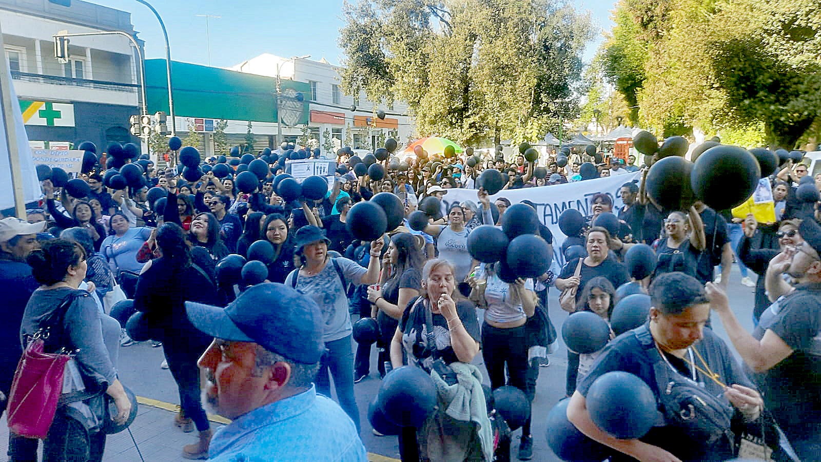 El recorrido inició en la ‘Cancha de Tenis’ y llegó hasta la Municipalidad.