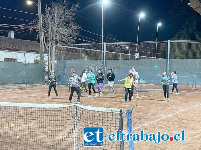 Las socias del Club de Tenis Valle de Aconcagua tendrán inscripción gratuita para la próxima fecha del Tour aconcagüino.