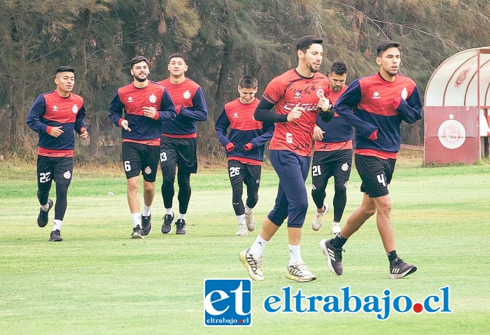 La semana pasada el plantel albirrojo trabajó en varios dobles turnos.