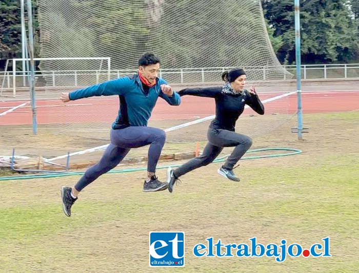 El ahora deportista chileno, ha estado ligado al atletismo desde los 14 años de edad.