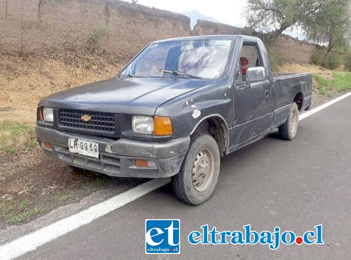 Esta es la camioneta que robaron los delincuentes.