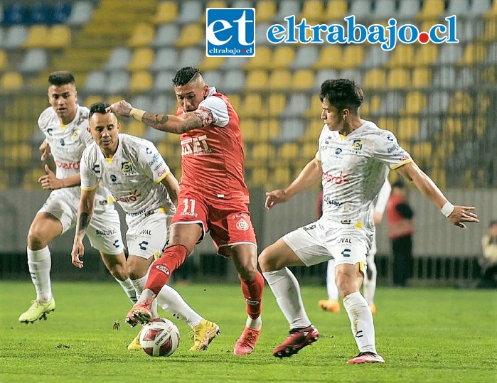 Mario Briceño no tuvo una noche afortunada ante los ‘ruleteros’.