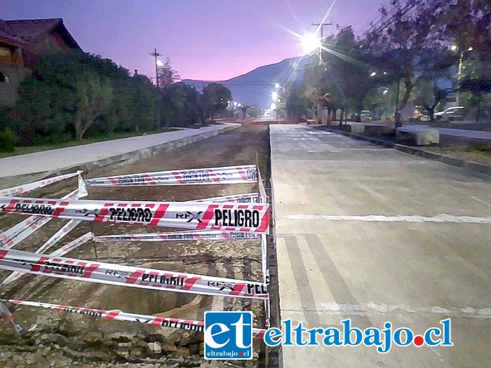 Trabajos en la calzada de calle Pedro de Valdivia.