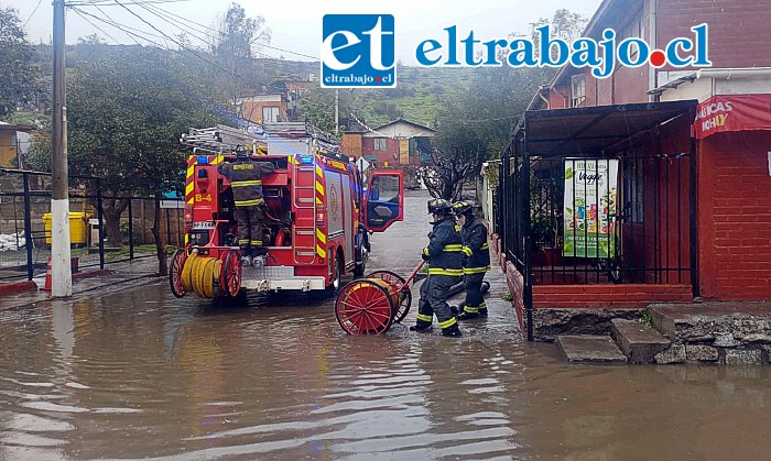 Imágenes como ésta deberían quedar en el pasado para la comunidad de Villa Curimón.